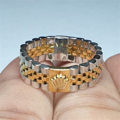 Small Rolex Link Ring 